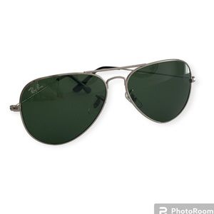 Ray Ban Iconic Aviator Silver Unisex Sunglasses